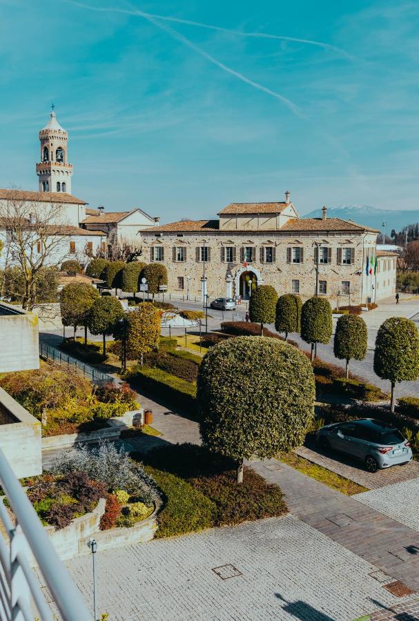 The Attico Lejlighed Padenghe sul Garda Eksteriør billede