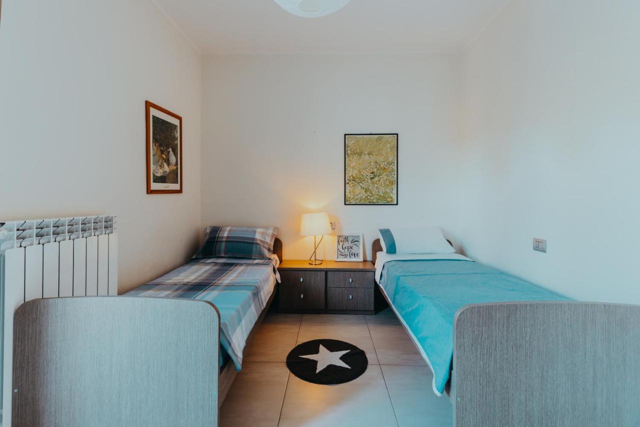 The Attico Lejlighed Padenghe sul Garda Eksteriør billede